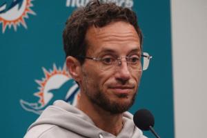 Joe Cavaretta/South Florida Sun Sentinel/TNS