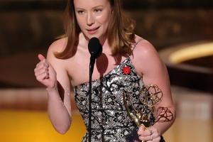 Bang Showbiz / Hannah Einbinder won the Best Supporting Actress in a Comedy Series gong at the 77th Primetime Emmy Awards.