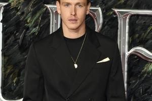 Bang Showbiz / Harris Dickinson will play John Lennon