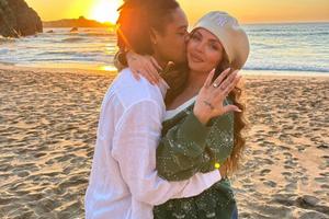 Bang Showbiz / Jesy Nelson and Zion Foster are engaged / © Instagram/@jesynelson/@zionfoster