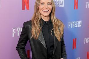 Bang Showbiz / Kristen Bell enjoys family time outside of Los Angeles.