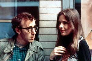 Bang Showbiz / Woody Allen and Diane Keaton filming Annie Hall.