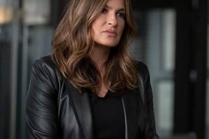 Bang Showbiz / Mariska Hargitay has opened up on the differences between herself and Olivia Benson