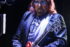 Bang Showbiz / Ace Frehley has passed away aged 74