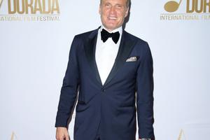 Bang Showbiz / Dolph Lundgren was diagnosed with cancer in 2015