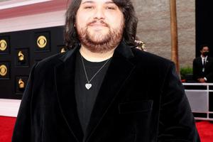 Bang Showbiz / Wolfgang Van Halen says not every child of a celebrity should be called a 'nepo baby'