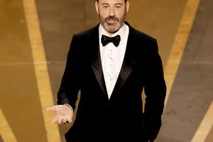 Bang Showbiz / Jimmy Kimmel breaks down in tears as he pays tribute to pal and house band leader Cleto Escobedo III