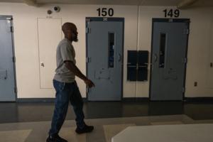 Richard Tsong-Taatarii/The Minnesota Star Tribune/TNS