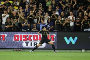 Kevork Djansezian/Getty Images North America/TNS