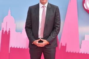 Bang Showbiz / Will Ferrell takes break from filming Netflix comedy due to 'off-set injury'