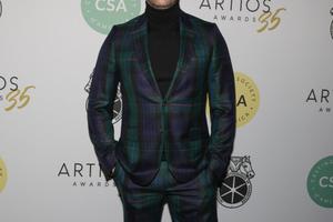 Bang Showbiz / Russell Tovey is proud to be a geek