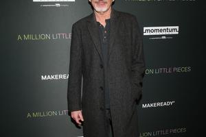 Bang Showbiz / Billy Bob Thornton didn't want a party for his 70th birthday