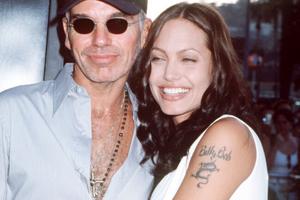 Bang Showbiz / Billy Bob Thornton has heaped praise on Angelina Jolie