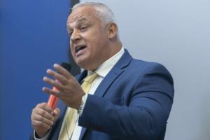 Ryan C. Hermens/Lexington Herald-Leader/TNS