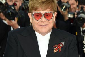 Bang Showbiz / Sir Elton John has received support from his showbiz pals