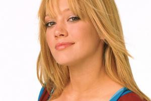 Bang Showbiz / Hilary Duff as Samantha Montgomery in A Cinderella Story