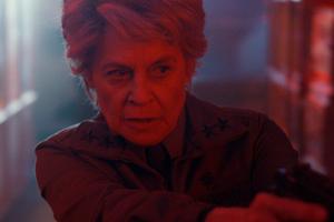 Bang Showbiz / Linda Hamilton in Stranger Things.
