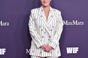 Bang Showbiz / Kate Winslet has made her directorial debut on Goodbye June