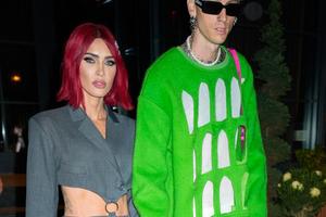 Bang Showbiz / Megan Fox and Machine Gun Kelly spent Thanksgiving together