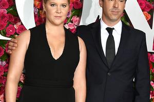Bang Showbiz / Amy Schumer and Chris Fischer