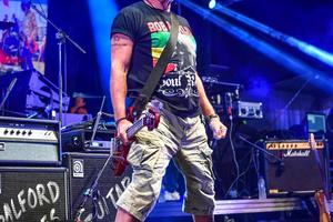 Bang Showbiz / Peter Hook will perform a special show next year