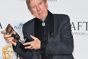 Bang Showbiz / Timothy Spall was given a week to live in 1996