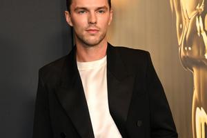 Bang Showbiz / Nicholas Hoult wants Western movie role