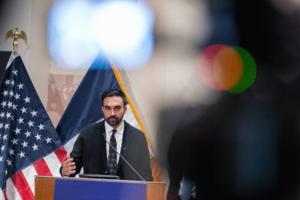 Barry Williams/New York Daily News/TNS