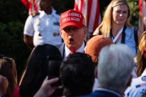 Eric Lee/Getty Images North America/TNS