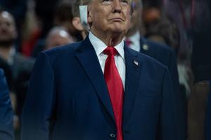 Bang Showbiz / Donald Trump caused controversy with his remarks about Rob Reiner