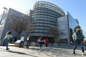 JOHN WALKER/The Fresno Bee/TNS