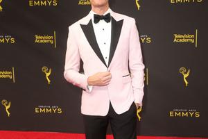 Bang Showbiz / Neil Patrick Harris was disappointed Uncoupled season two never happaned