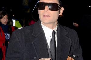 Bang Showbiz / Corey Feldman denies accusing Corey Haim of molestation