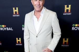 Bang Showbiz / Kevin Costner is being sued