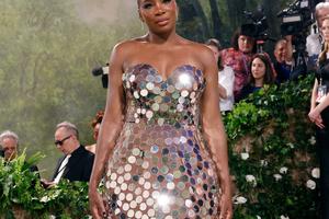 Bang Showbiz / Venus Williams recently tied the knot