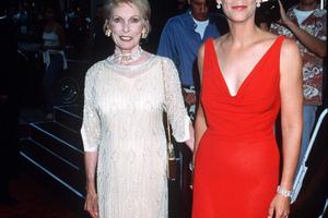 Bang Showbiz / The late Janet Leigh, and her daughter Jamie Lee Curtis in 1998.