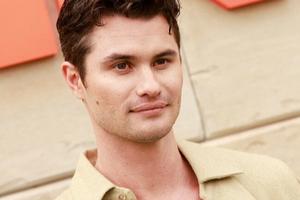 Bang Showbiz / Chase Stokes is ready to end Outer Banks