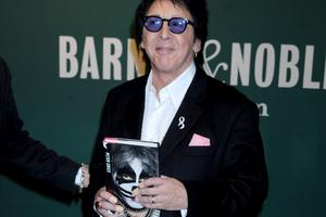 Bang Showbiz / Peter Criss has written a song about his cancer battle