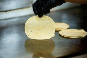 Andrew Kuhn/Merced Sun-Star/TNS