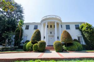 Valerie Macon/Getty Images North America/TNS