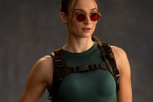 Bang Showbiz / Sophie Turner as Lara Croft