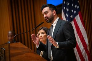 Ed Reed/Mayoral Photography Office/TNS