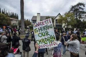 Brian van der Brug/Los Angeles Times/TNS