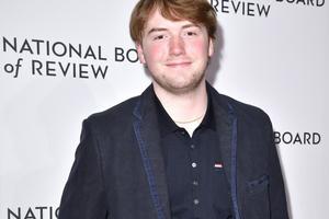 Bang Showbiz / Cooper Hoffman reflects on' tragic' I Want Your Sex filming.