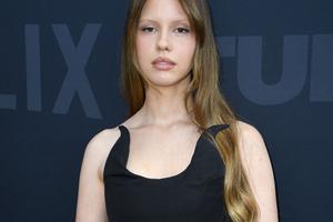 Bang Showbiz / Mia Goth will star in Fonda.