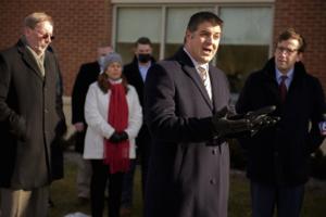 Mark Mirko/Hartford Courant/TNS