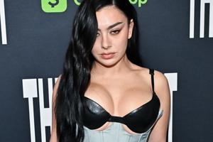Bang Showbiz / Charli xcx doesn't think she wants to have children