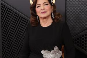 Bang Showbiz / Gloria Estefan at the ceremony in Los Angeles.