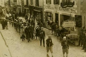 Taffy Abel, of the U.S. ice hockey team that competed in Chamonix, France, in 1924, was the first U.S. flag bearer at a winter Olympics. The Jones Family Collection