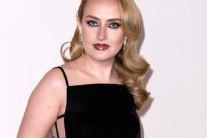 Bang Showbiz / Amelia Dimoldenberg lands role in a new rom com